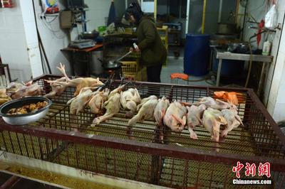 苏州市区暂停活禽交易，“杀白”家禽销售遇冷